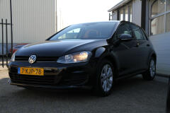 Volkswagen-Golf-17