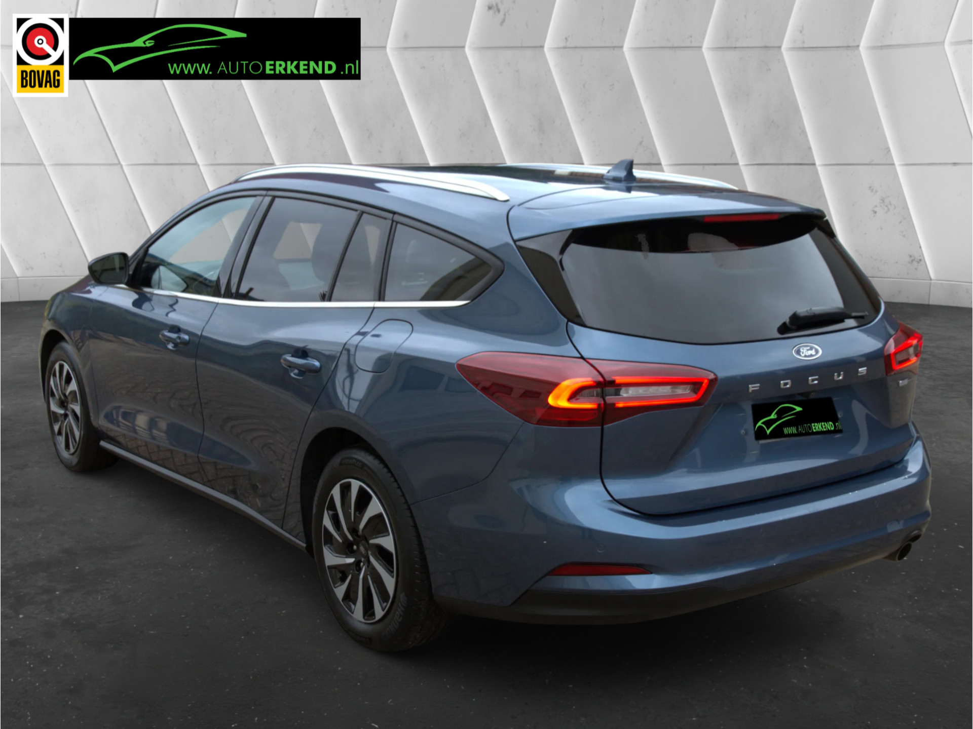 Ford Focus Wagon 1.0 EcoBoost Titanium X Business 2023  8
