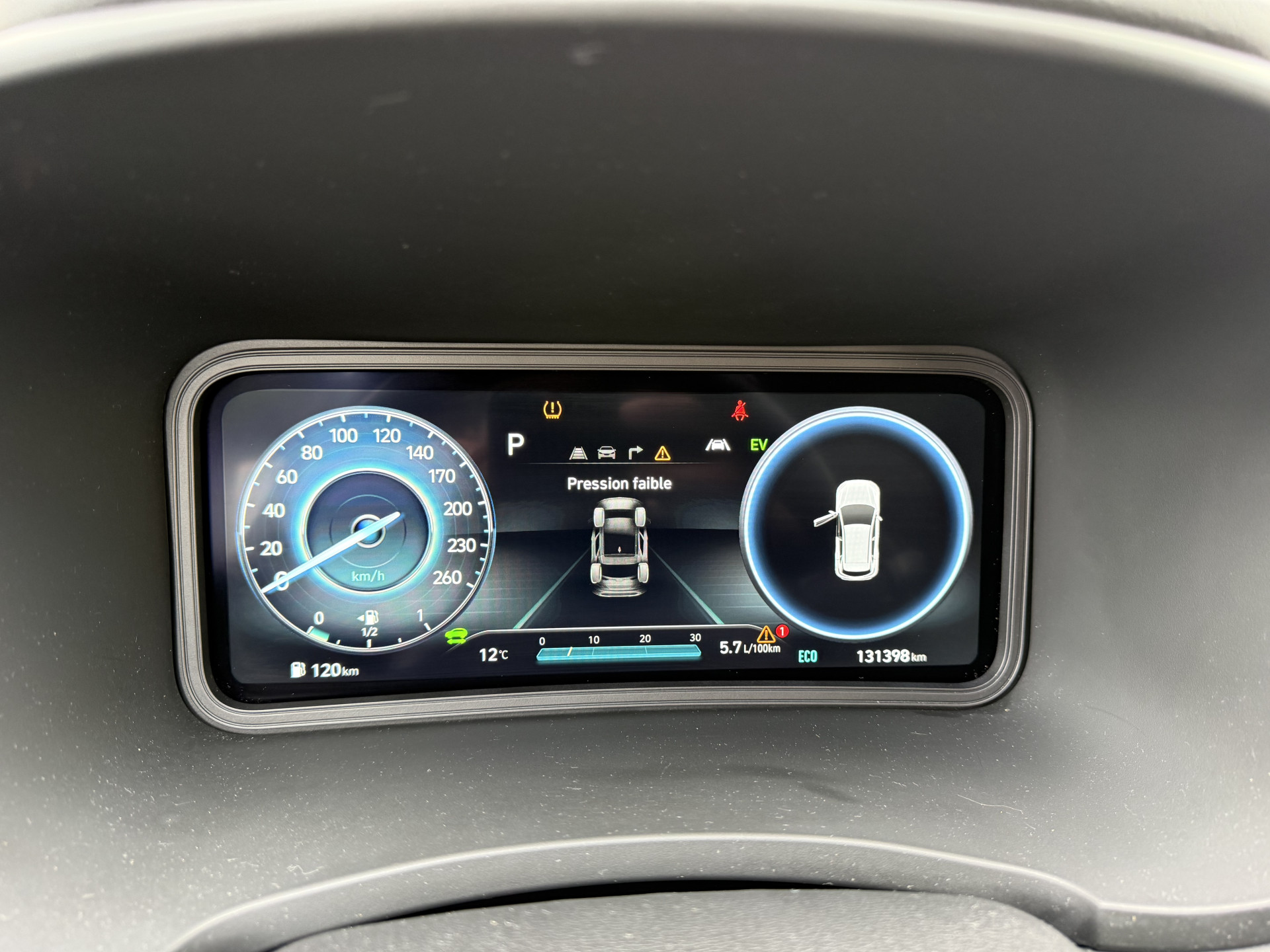 Hyundai Kona 1.6 GDI HEV Comfort 2022  16