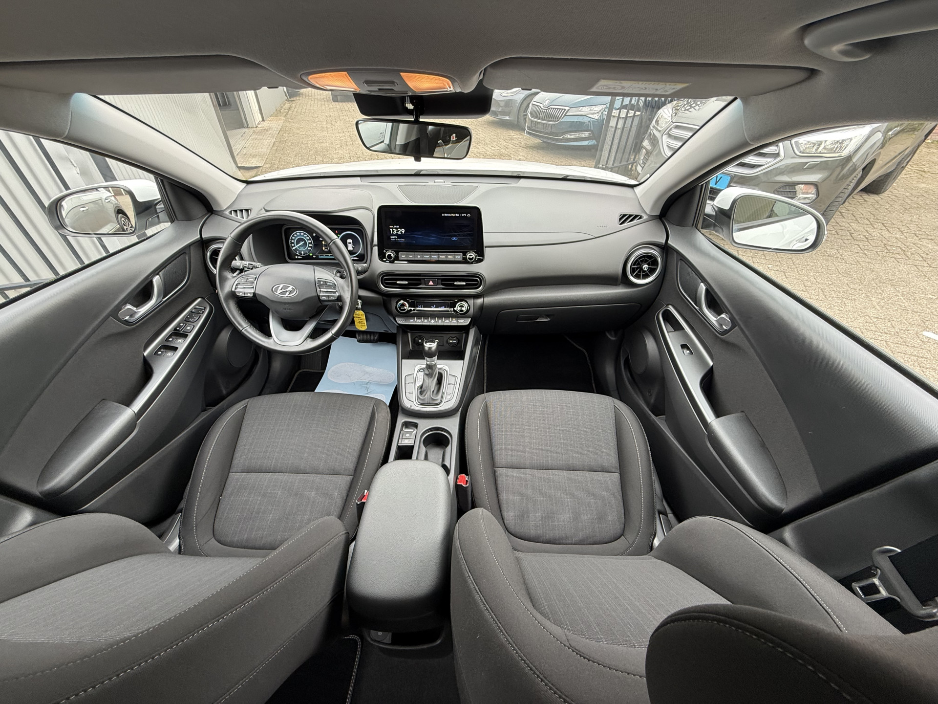Hyundai Kona 1.6 GDI HEV Comfort 2022  37