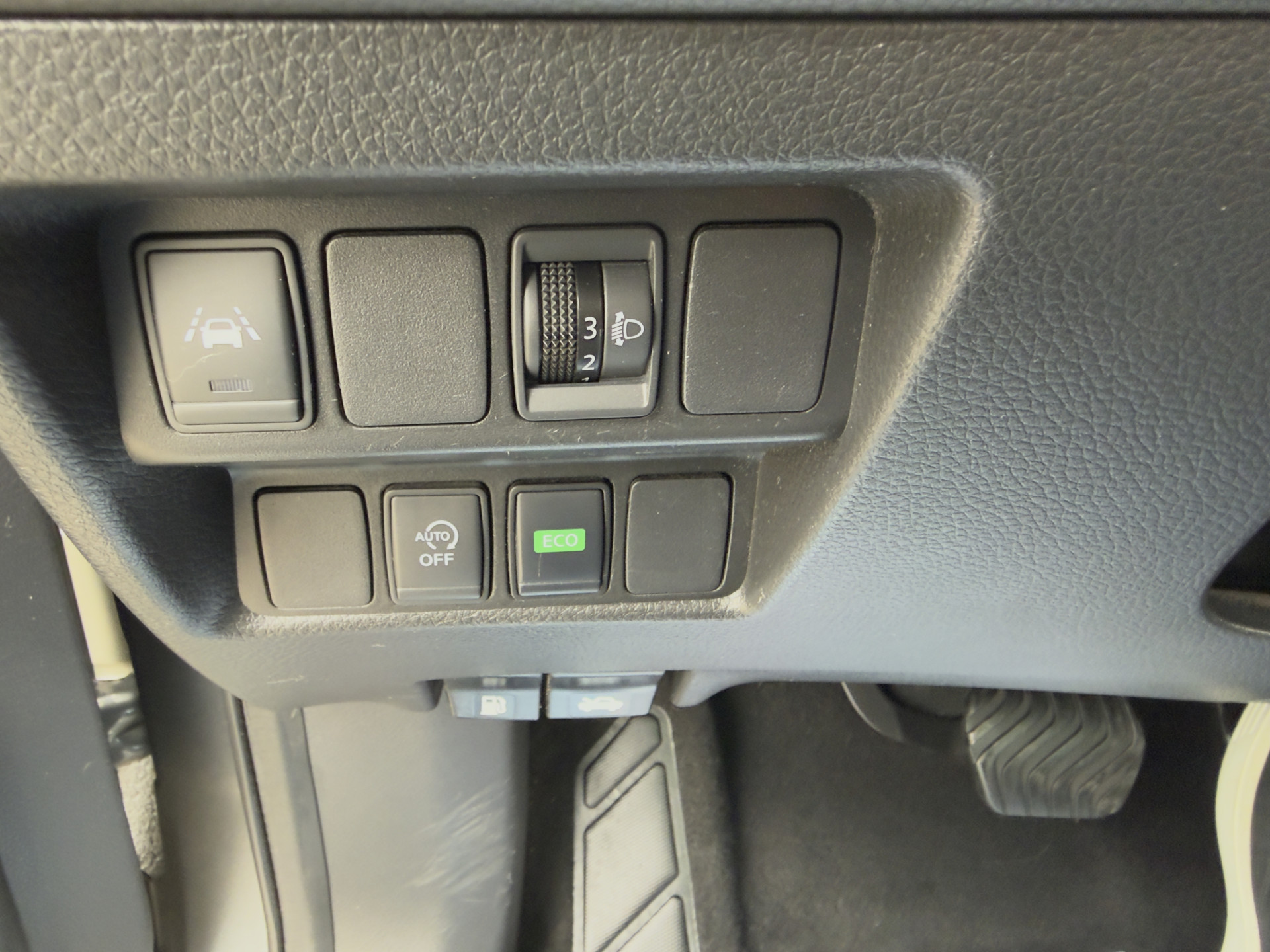 Nissan QASHQAI 1.2 N-Connecta 2019  32
