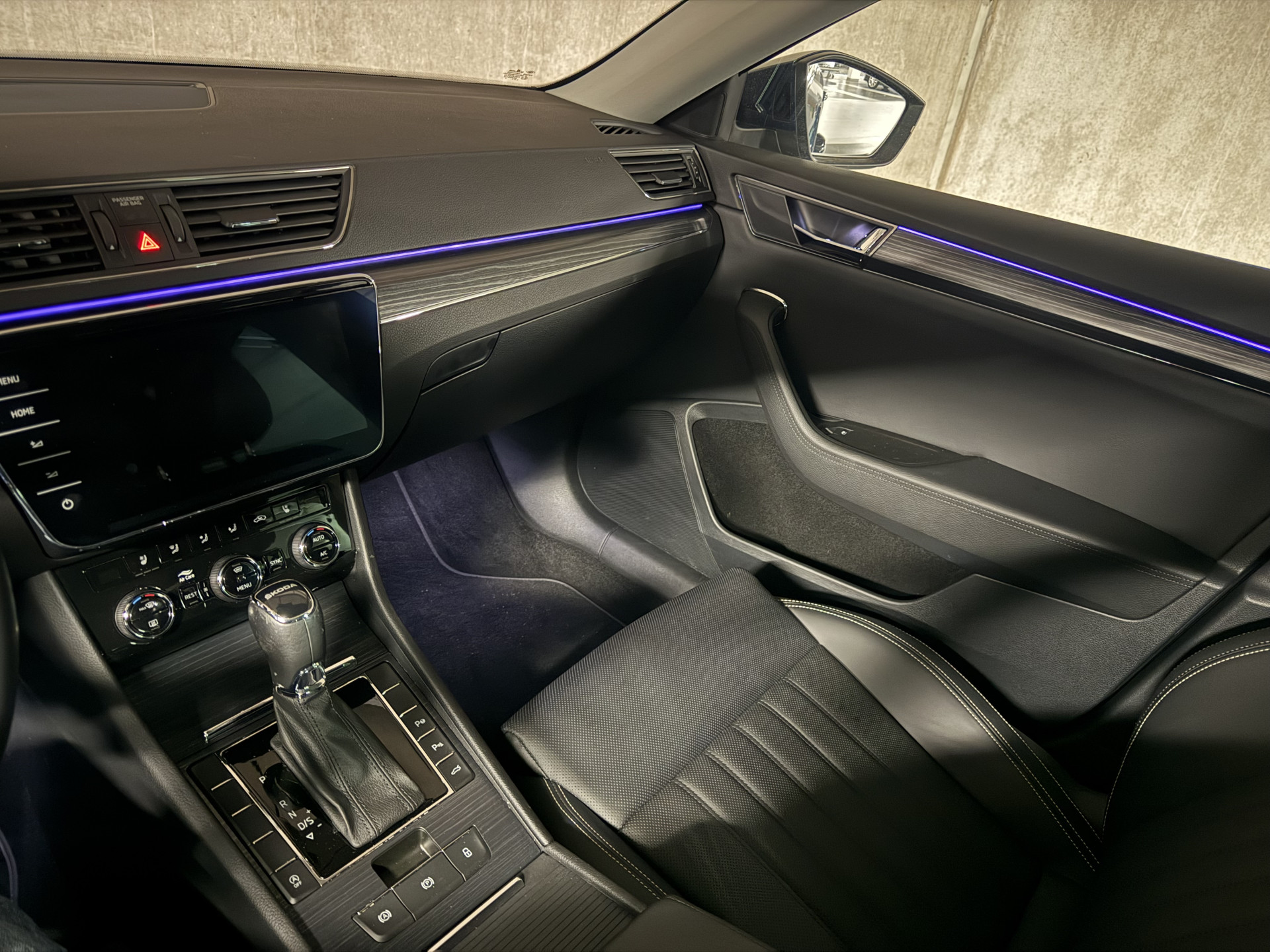 Škoda Superb Combi 1.5 TSI ACT Sportline Business 2024  6