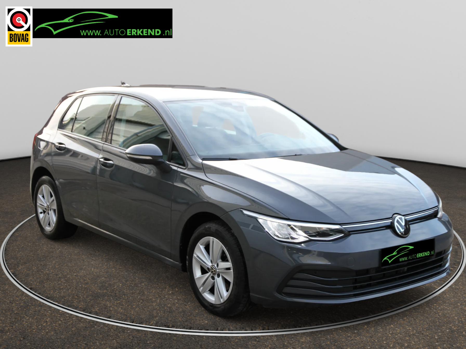 Volkswagen Golf 1.0 eTSI Life Business 2023  15