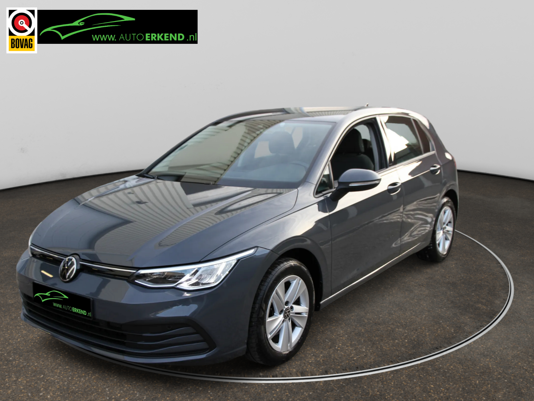 Volkswagen Golf 1.0 eTSI Life Business 2023  19