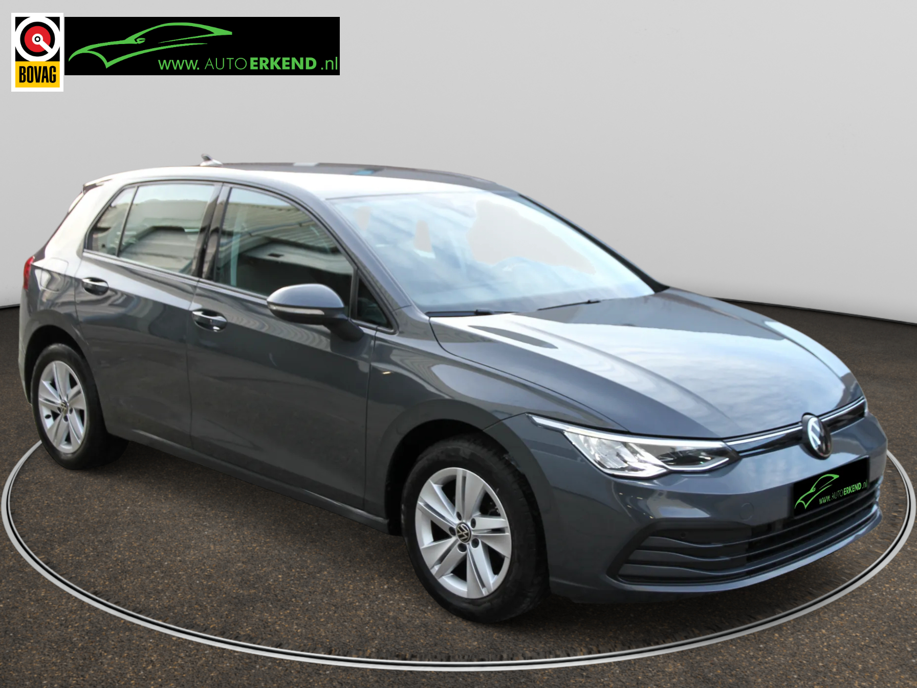 Volkswagen Golf 1.0 eTSI Life Business 2023  5