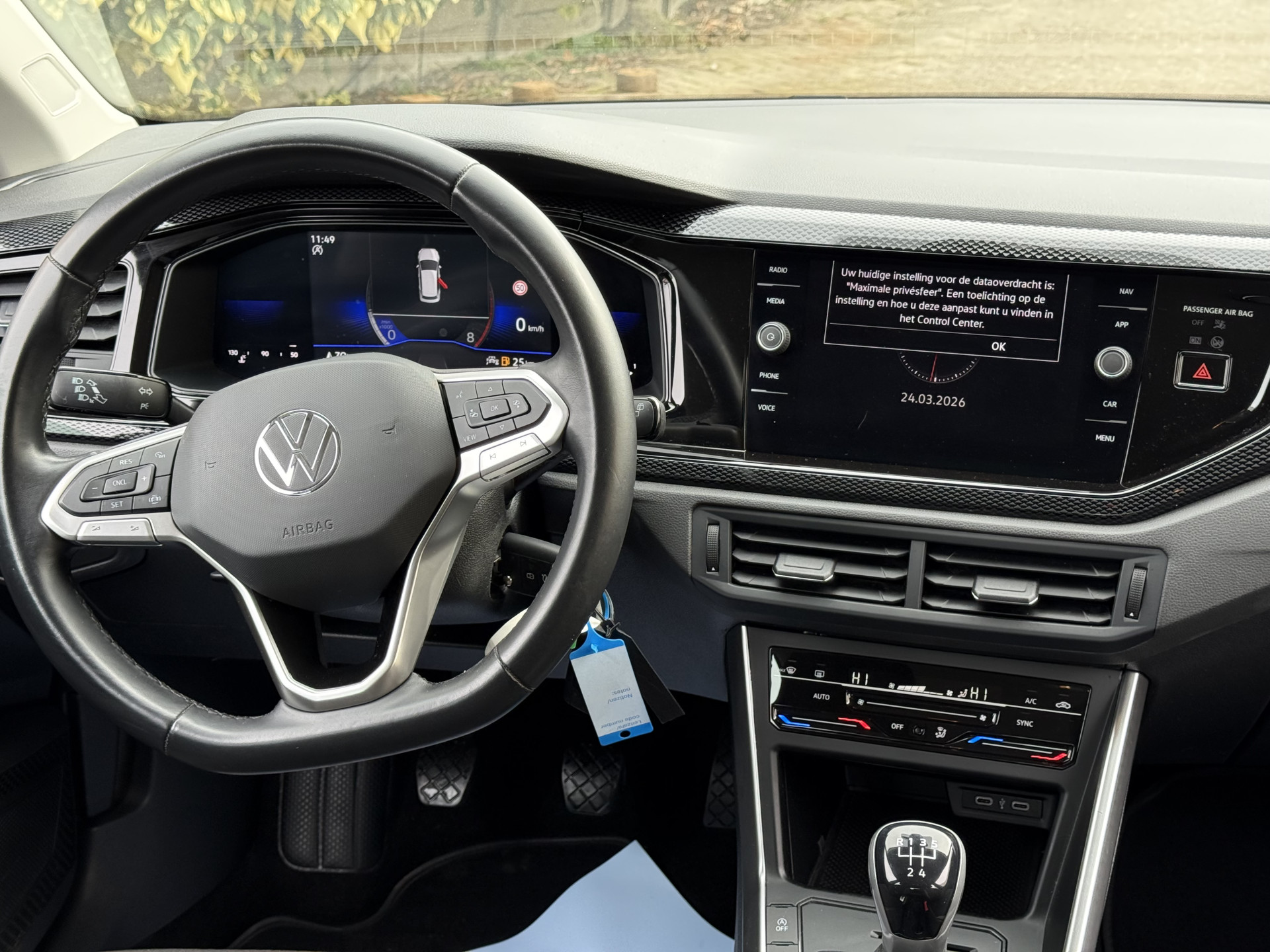 Volkswagen Polo 1.0 TSI Life Business 2022  38