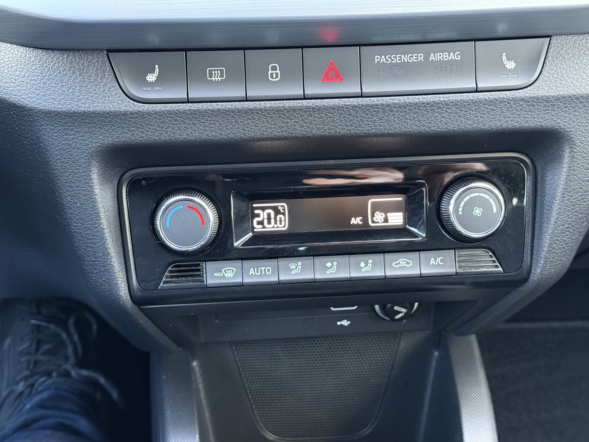 Škoda Fabia Combi 1.0 TSI Ambition 2018  32