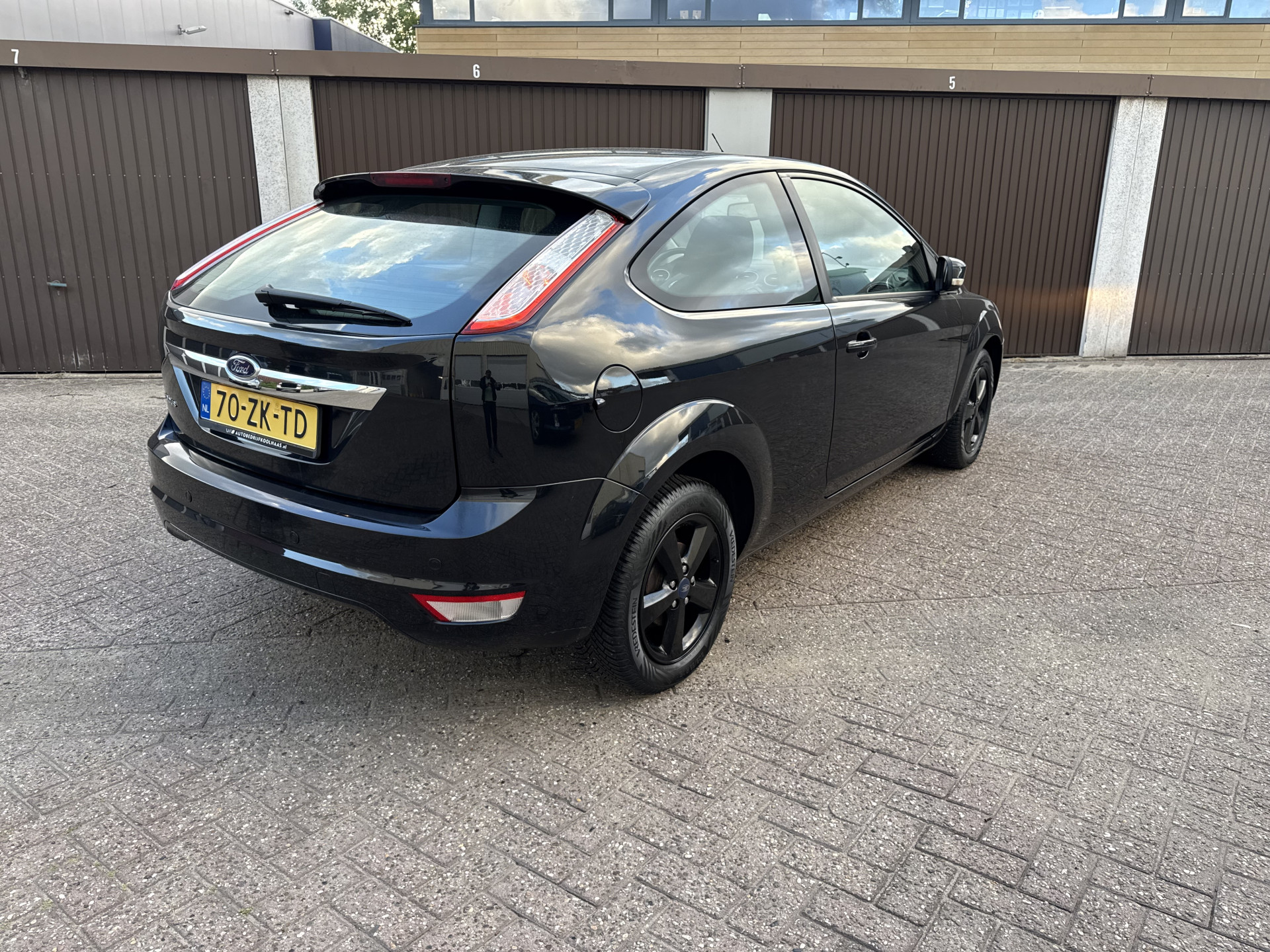 Ford Focus 1.6 Titanium 2008  10