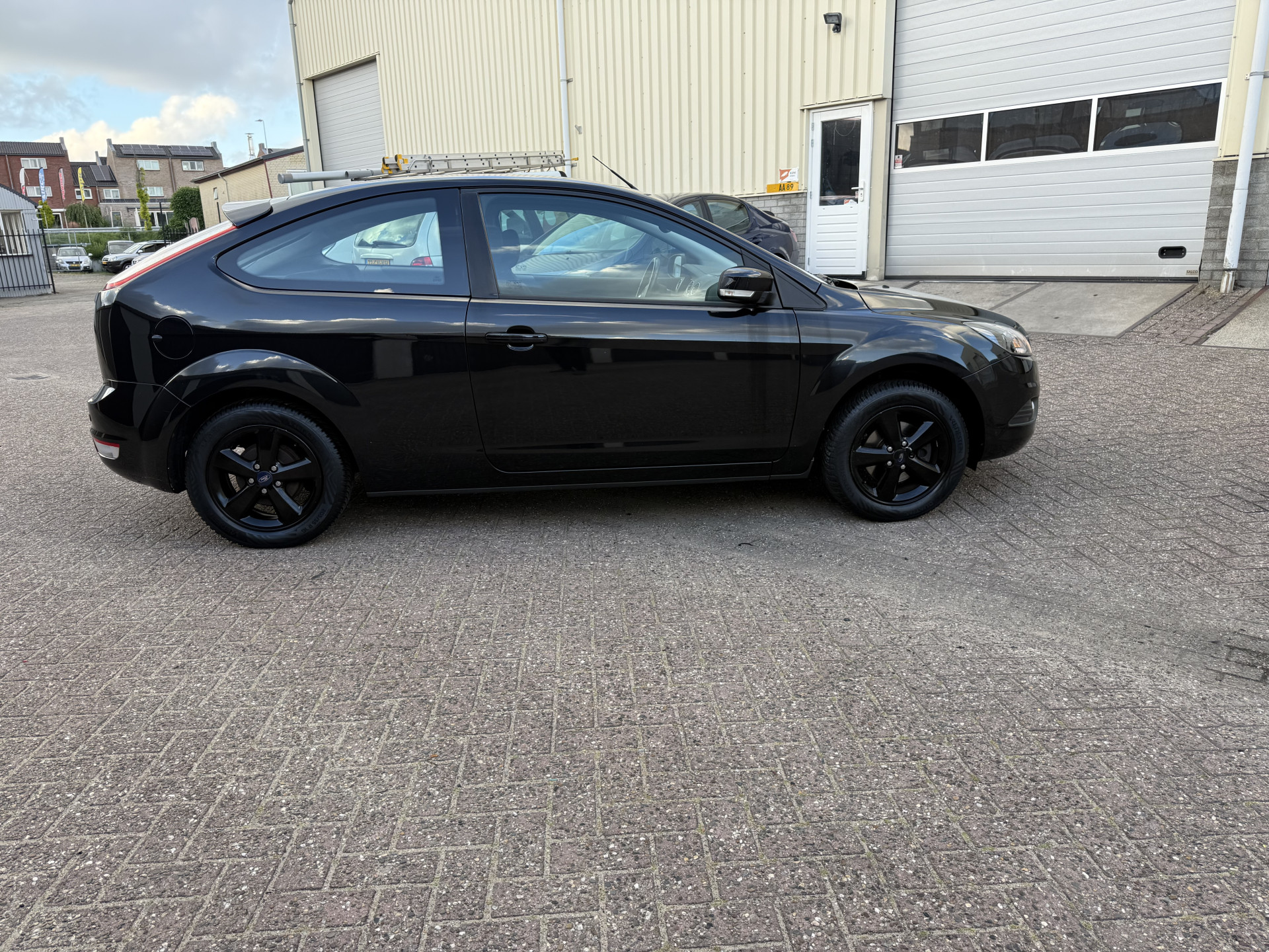 Ford Focus 1.6 Titanium 2008  18
