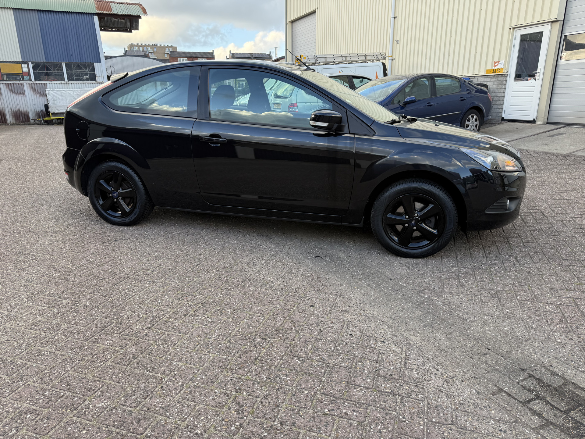 Ford Focus 1.6 Titanium 2008  19
