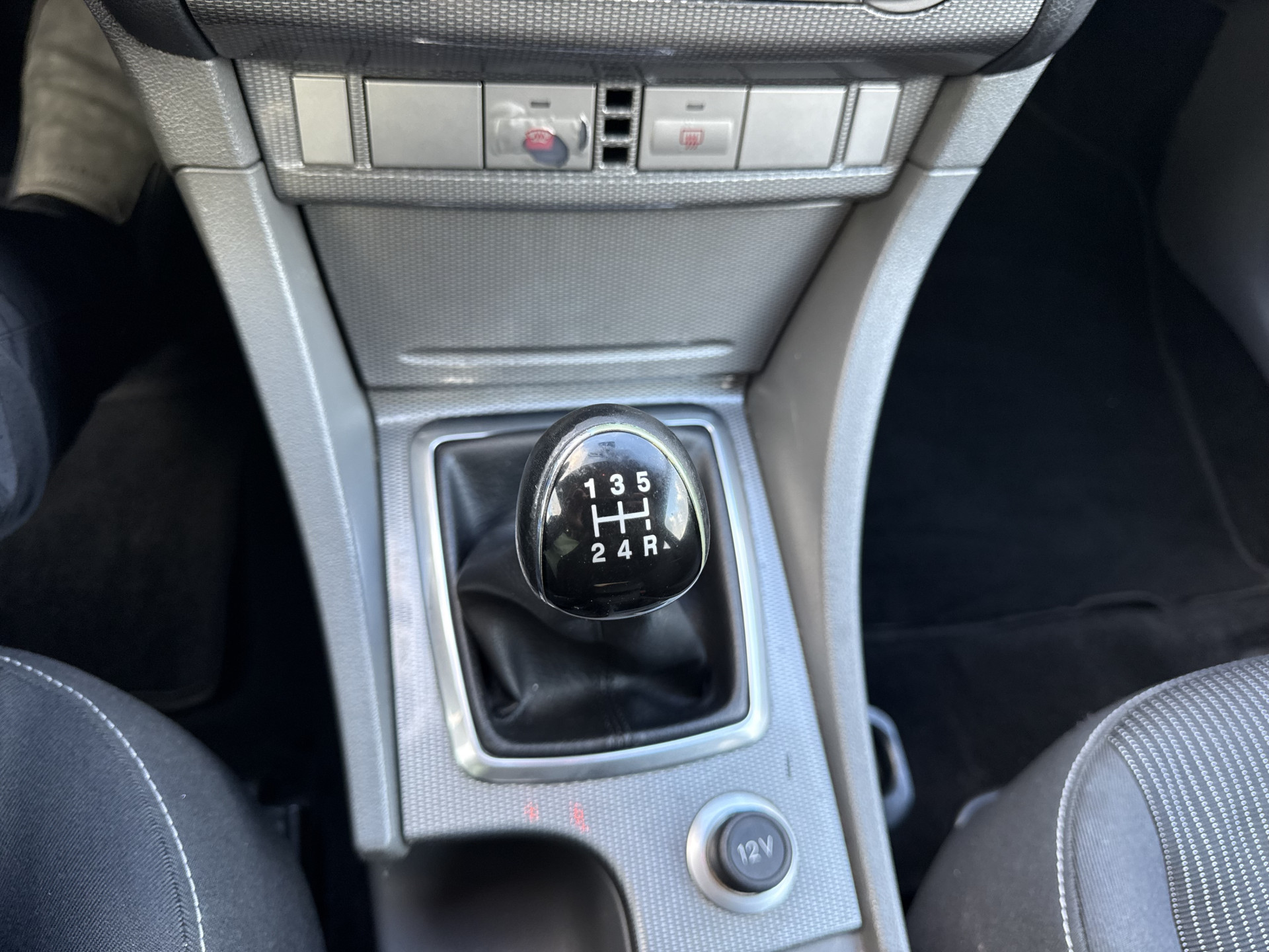 Ford Focus 1.6 Titanium 2008  29