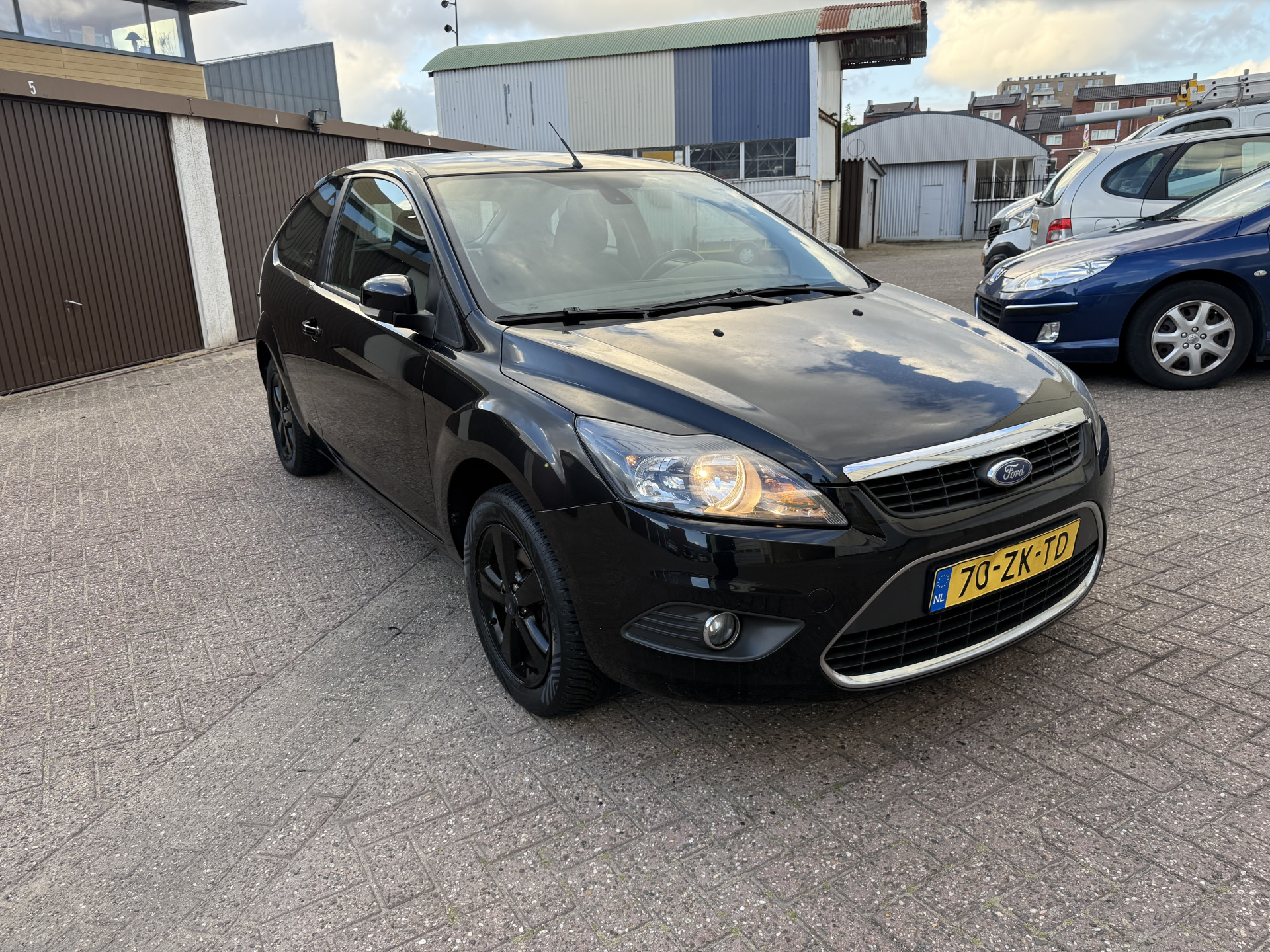 Ford Focus 1.6 Titanium 2008  9