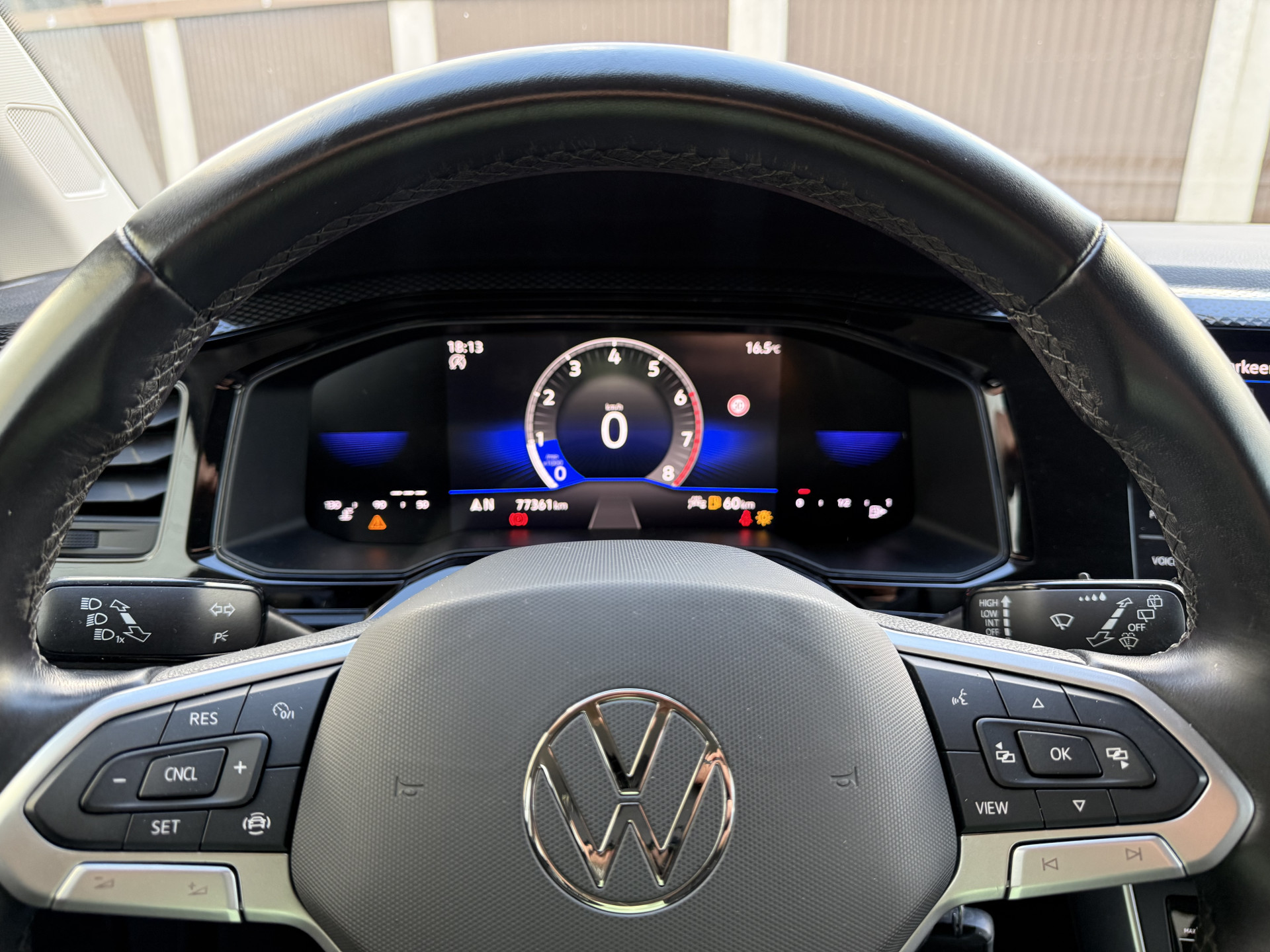 Volkswagen Polo 1.0 TSI Life Business 2023  5