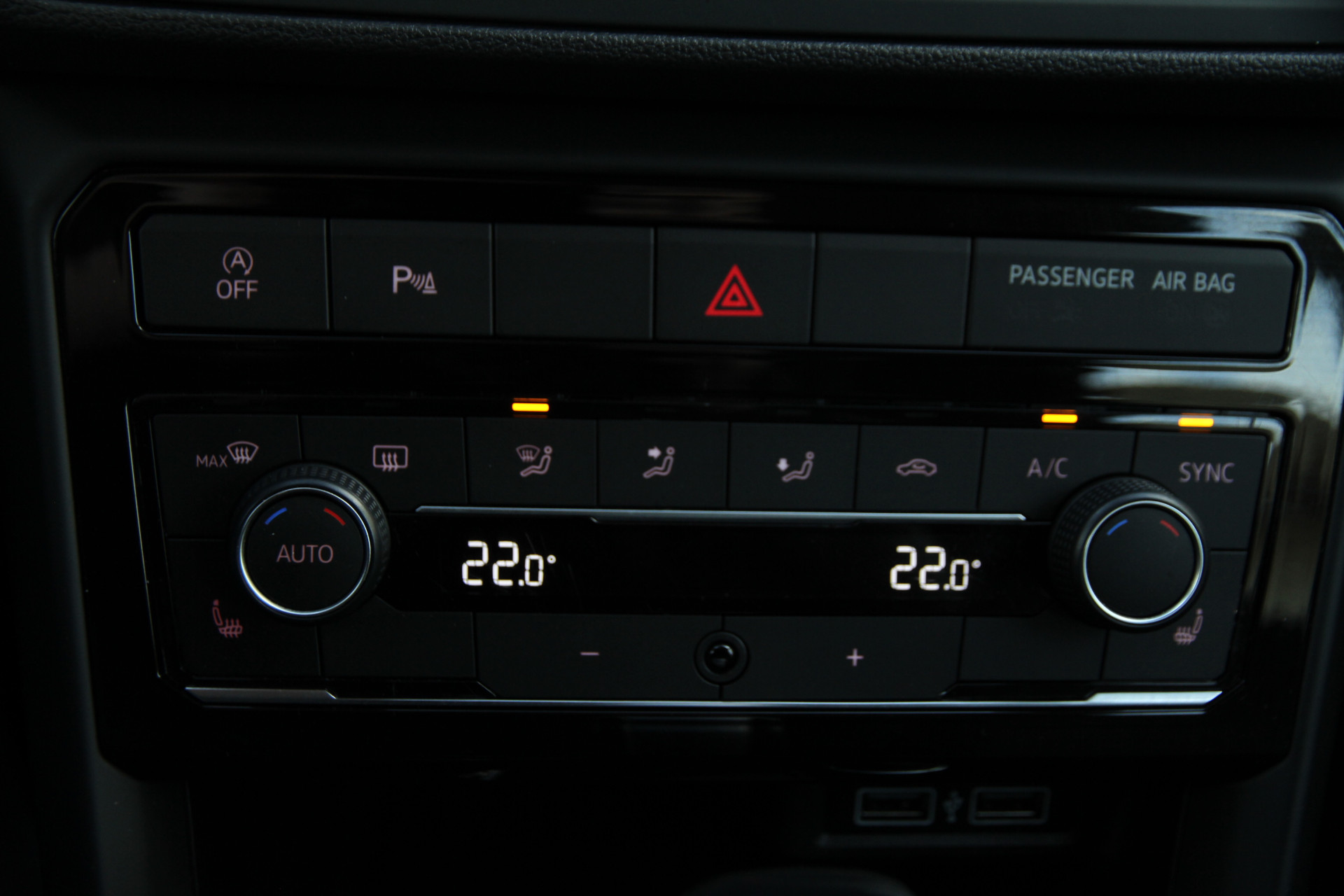 Volkswagen T-Cross 1.0 TSI Life 2020  12
