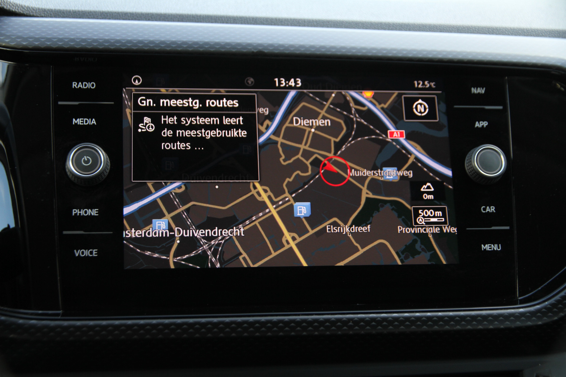Volkswagen T-Cross 1.0 TSI Life 2020  7