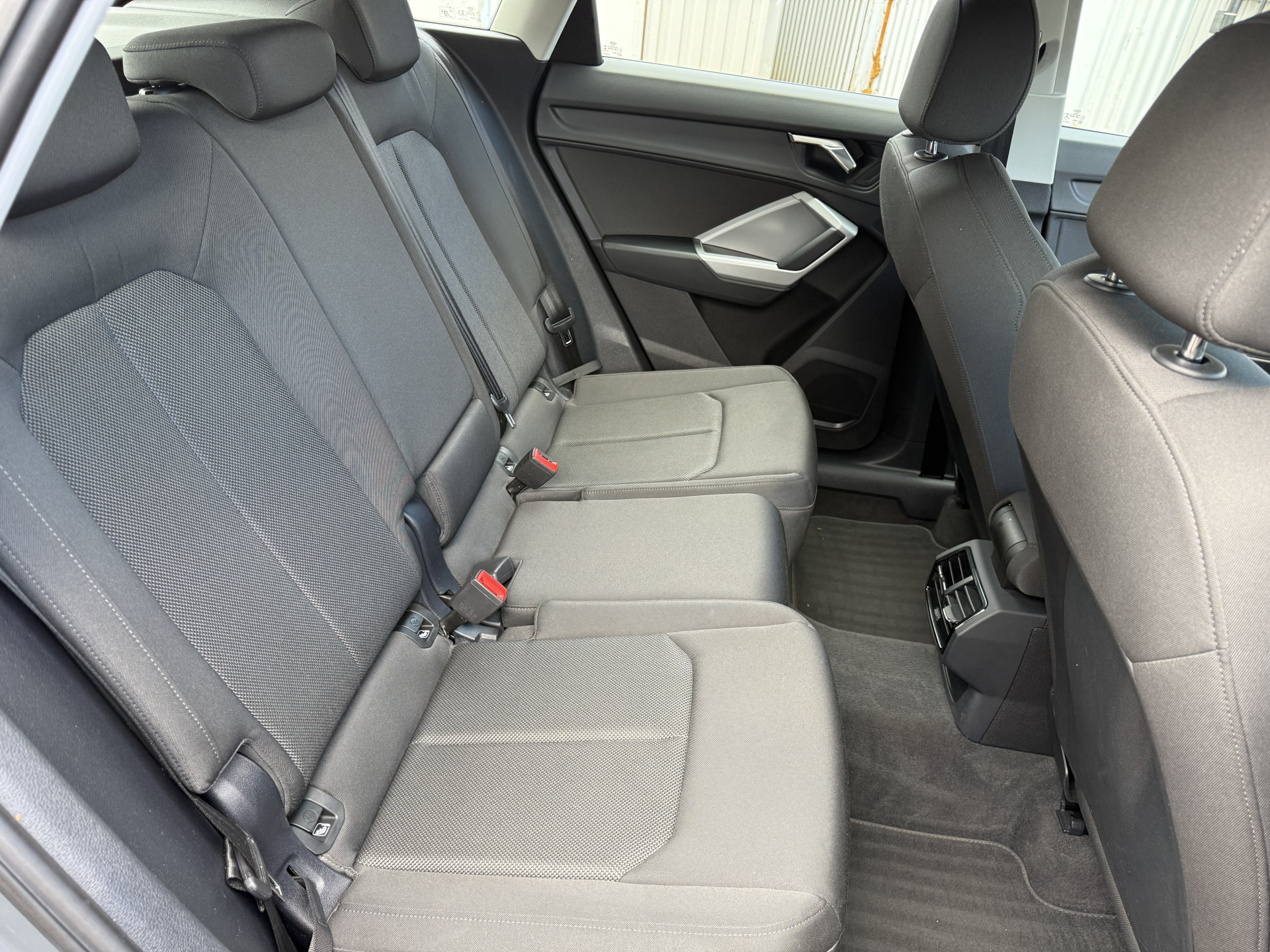 Audi Q3 45 TFSI e Advanced edition 2021  12