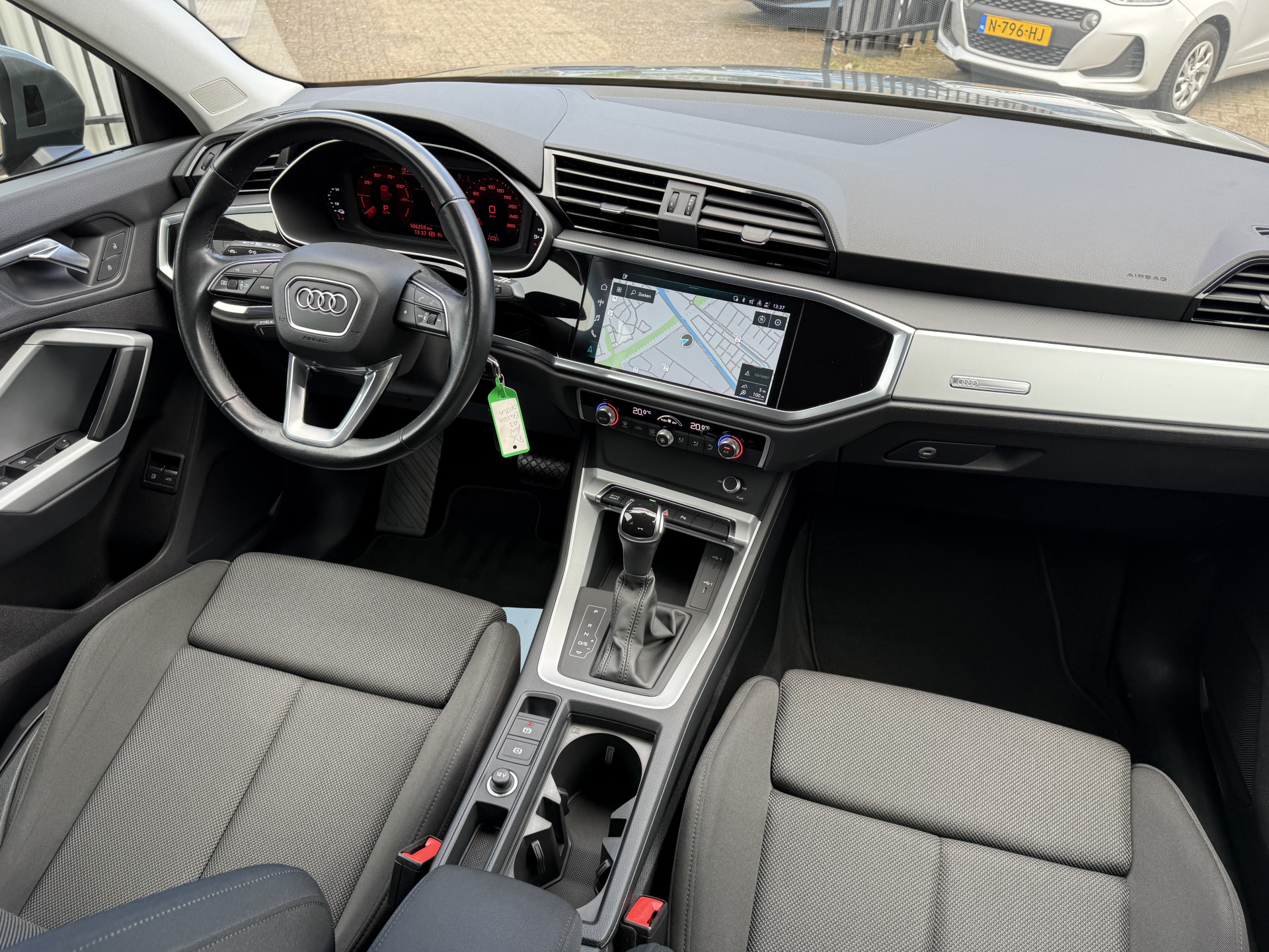 Audi Q3 45 TFSI e Advanced edition 2021  25