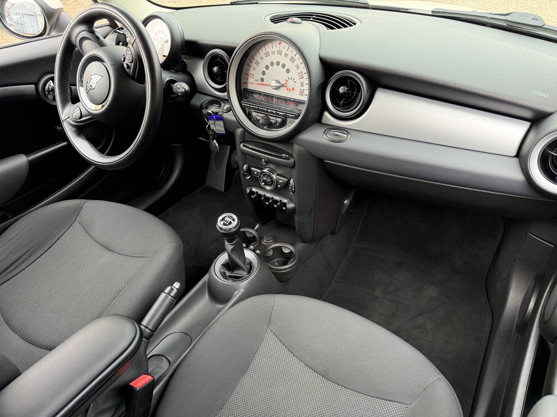 MINI 3-Deurs 1.6 One MINIMALIST Business Line 2012  16