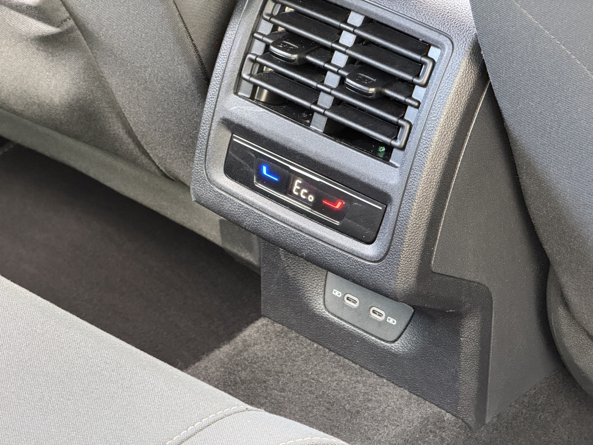 Volkswagen Golf 1.4 eHybrid 2024  16