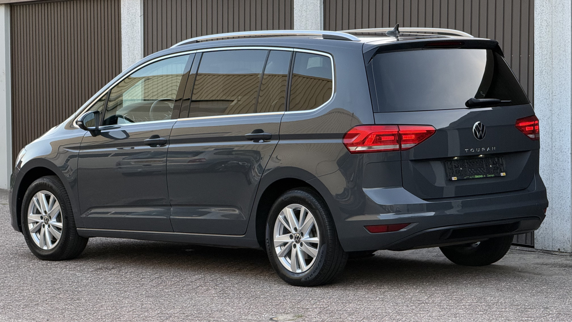 Volkswagen Touran 1.5 TSI Highline 7p 2022  18