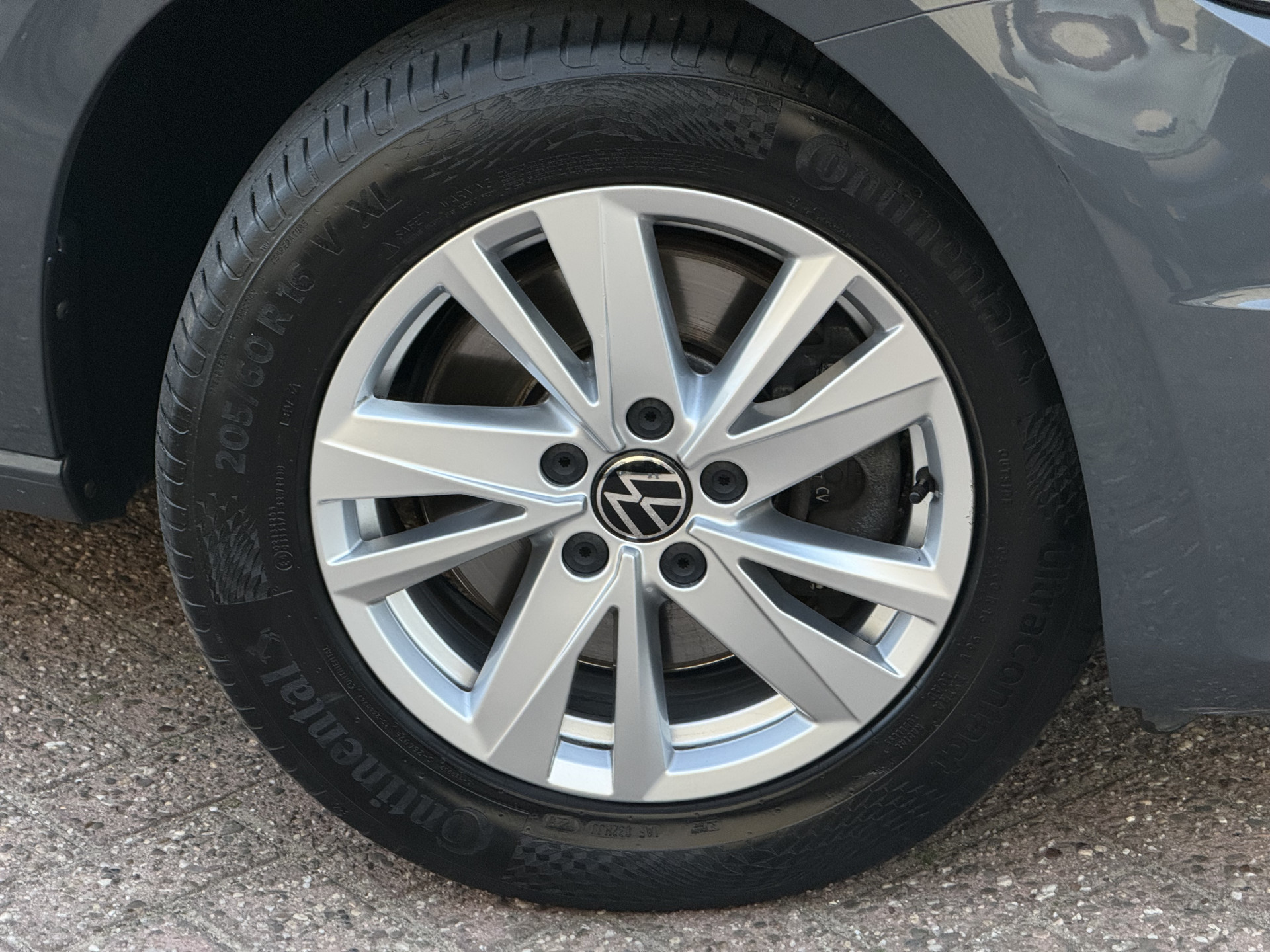 Volkswagen Touran 1.5 TSI Highline 7p 2022  20