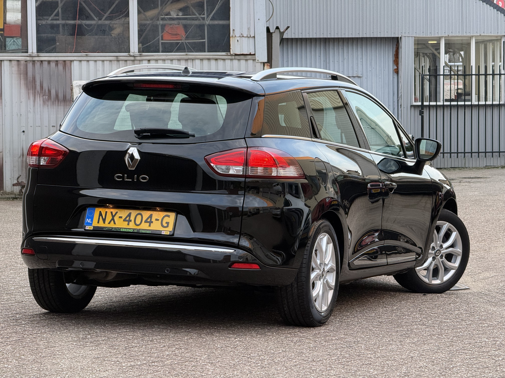 Renault Clio Estate 1.2 TCe Intens 2017  31