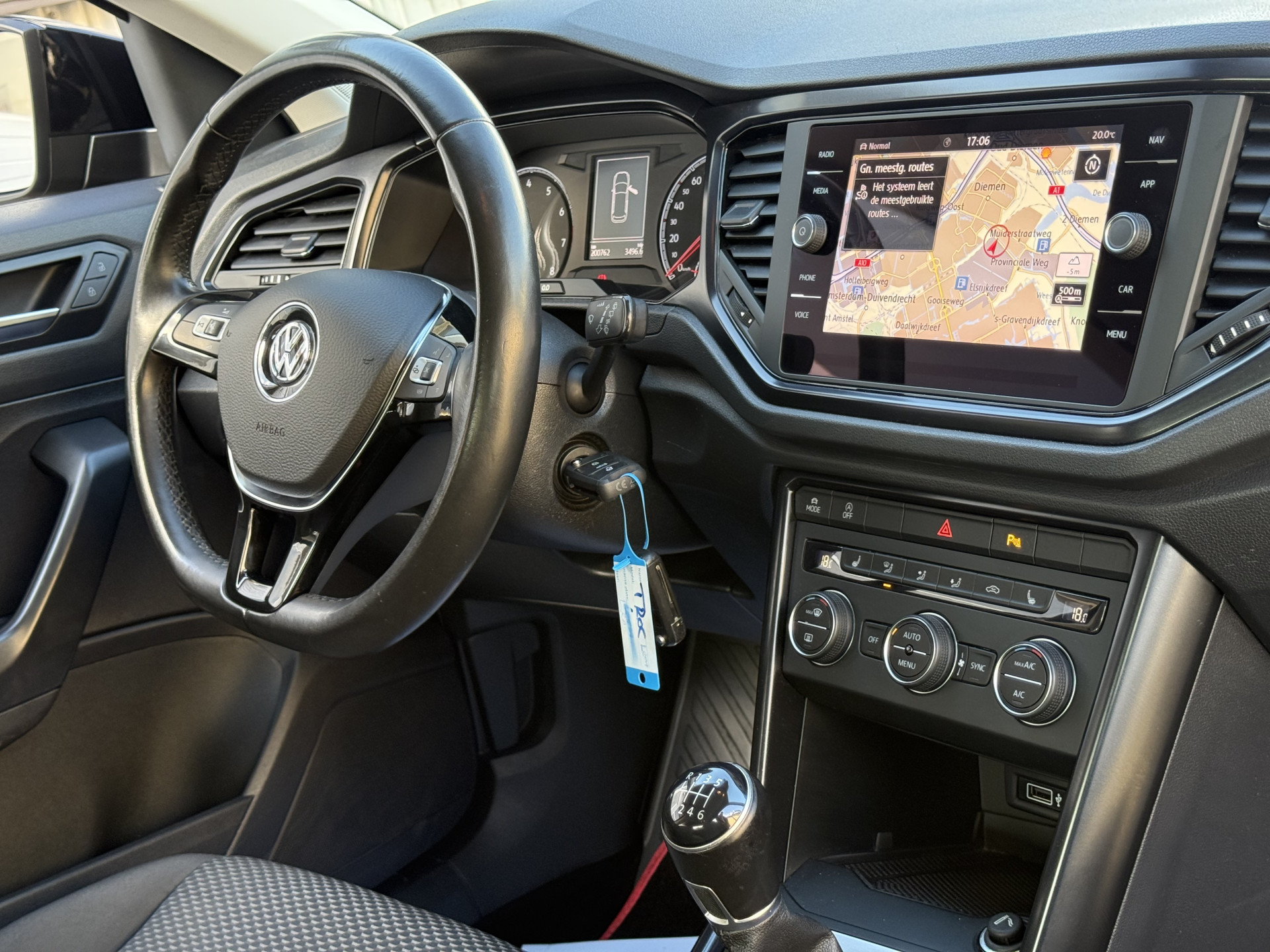 Volkswagen T-Roc 1.0 TSI 2019  10