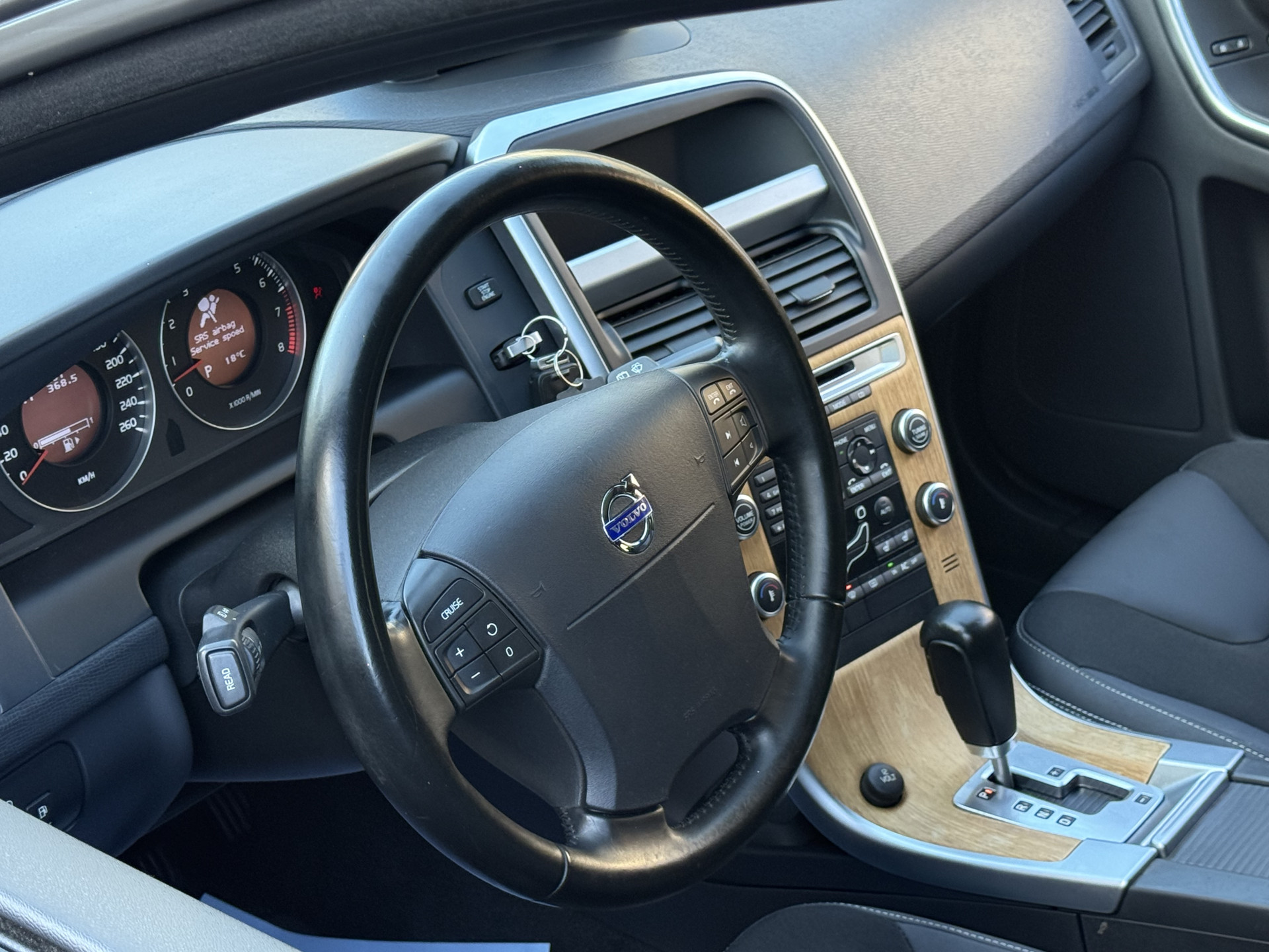 Volvo XC60 3.0 T6 Momentum 2010  23