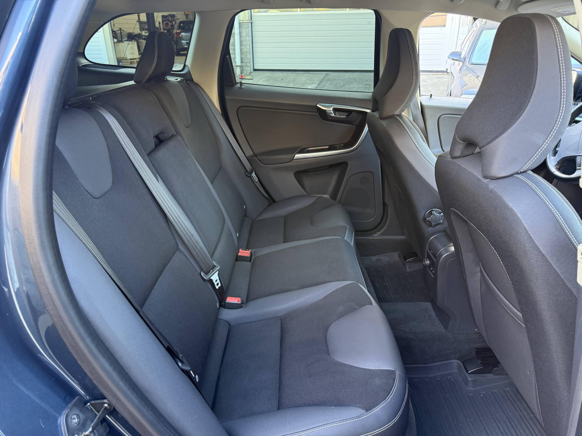 Volvo XC60 3.0 T6 Momentum 2010  3
