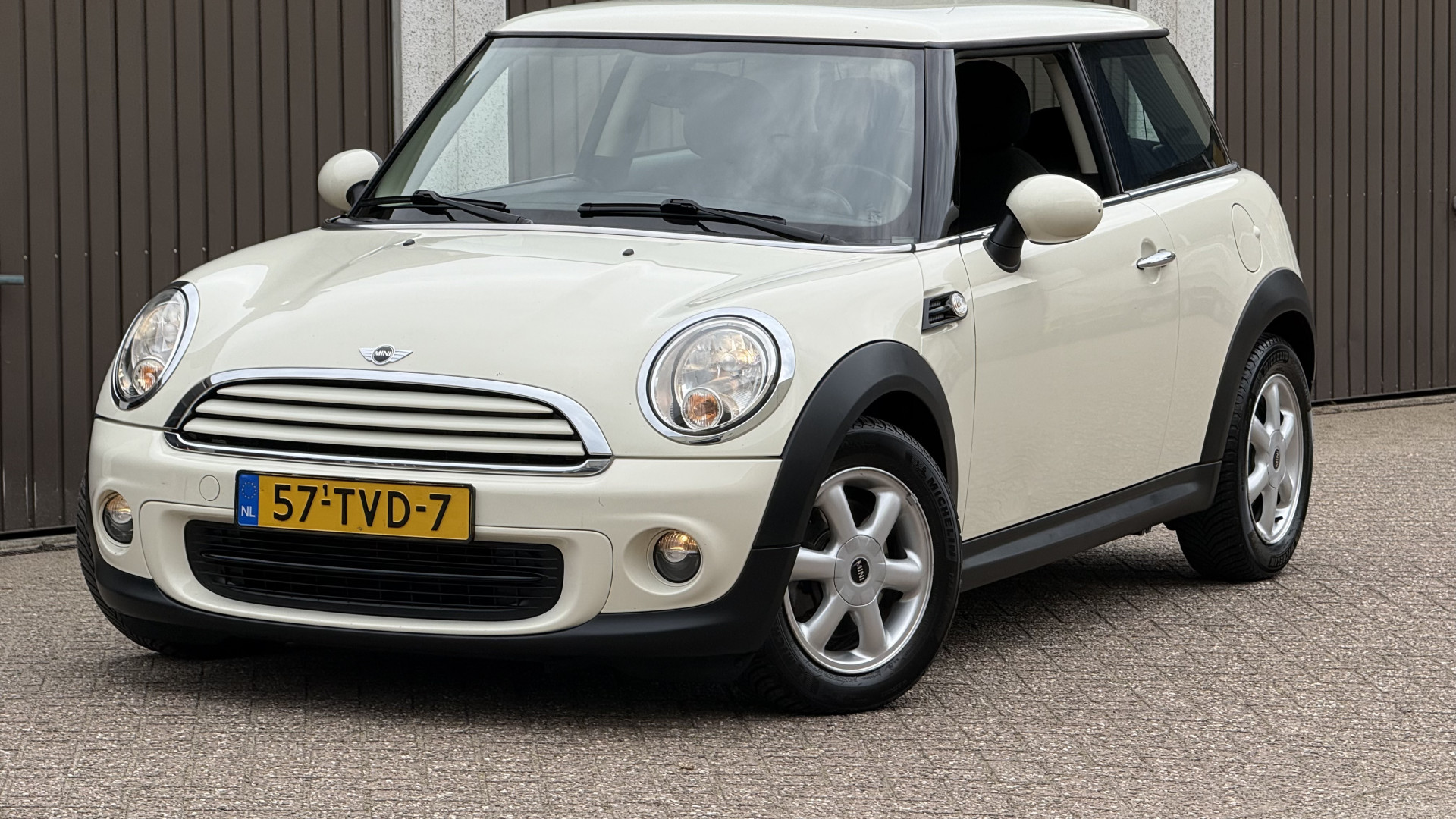 MINI 3-Deurs 1.6 One MINIMALIST Business Line 2012  1